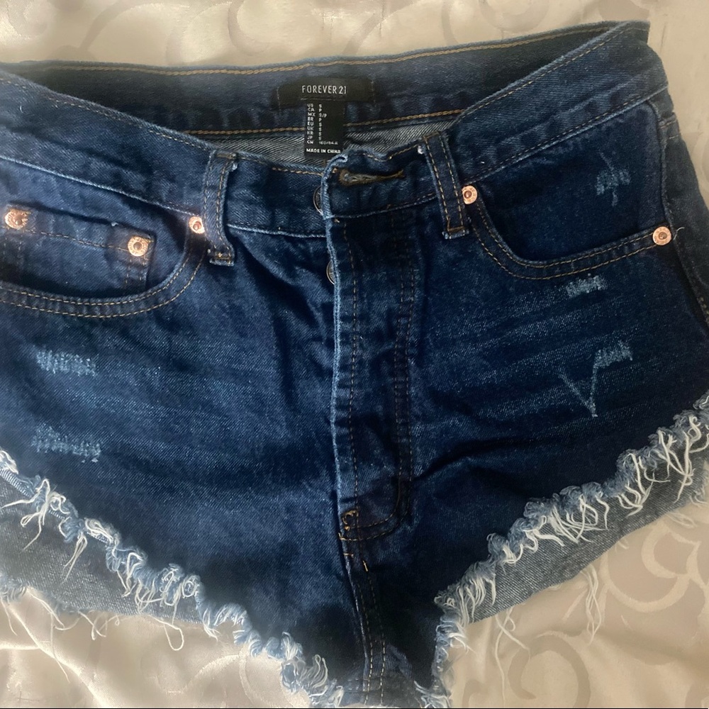 Booty short